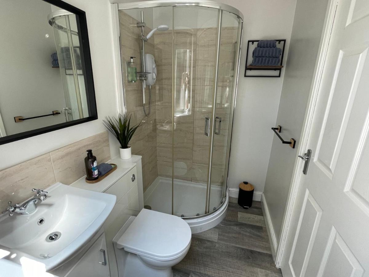 Cannock Hotel Apartments Dış mekan fotoğraf