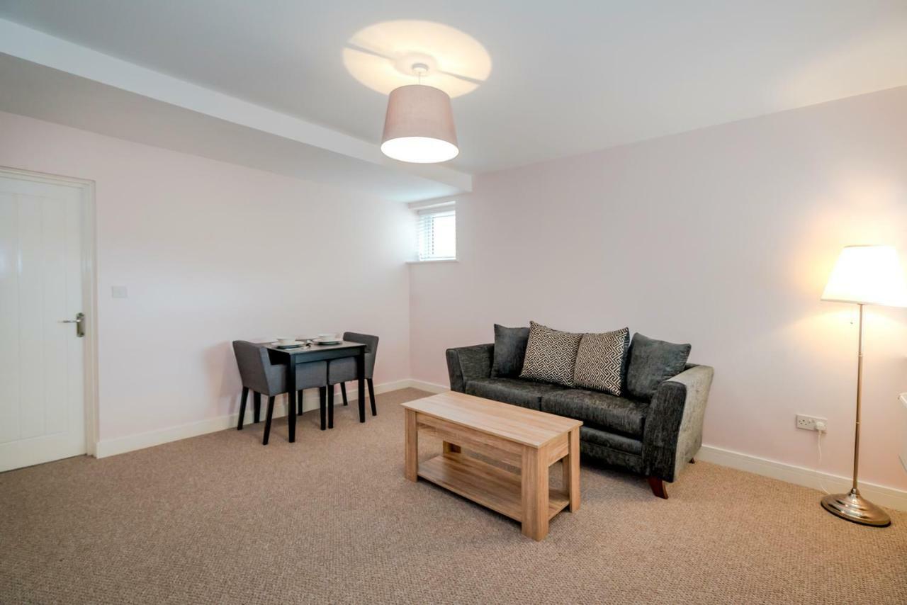 Cannock Hotel Apartments Dış mekan fotoğraf