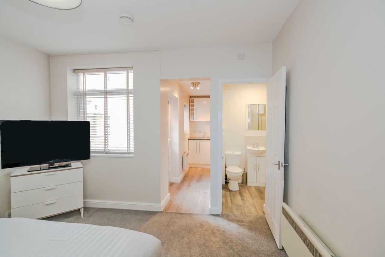 Cannock Hotel Apartments Dış mekan fotoğraf