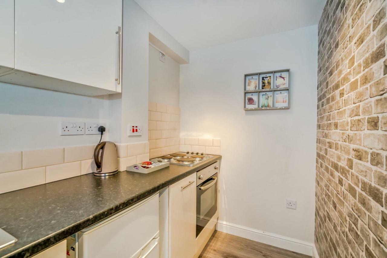 Cannock Hotel Apartments Dış mekan fotoğraf
